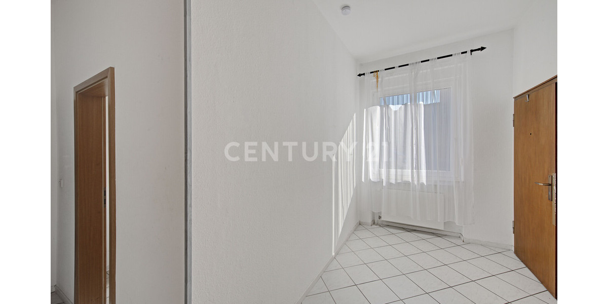 Wohnung rechts Eingangsbereich