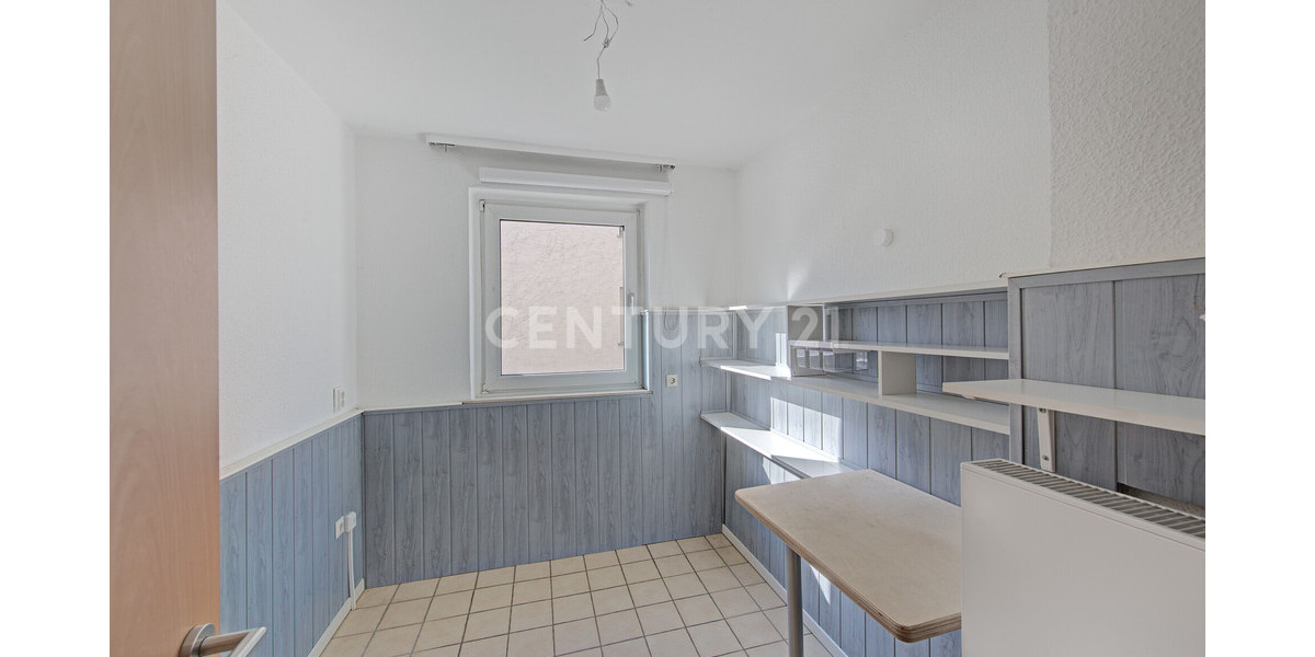 Wohnung links Arbeitszimmer ehem. Küche